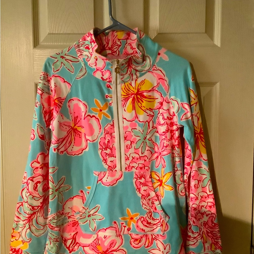 Lilly Pulitzer zipped front pullover size small